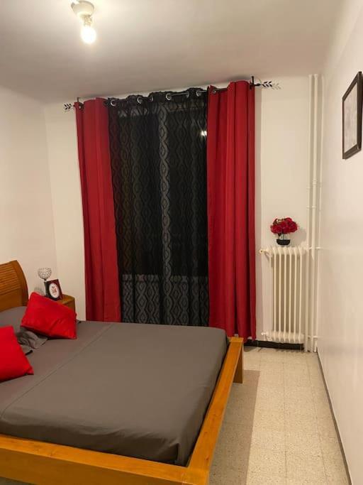 Appartement T4 A Deux Pas De La Gare St Charles Marseille Extérieur photo