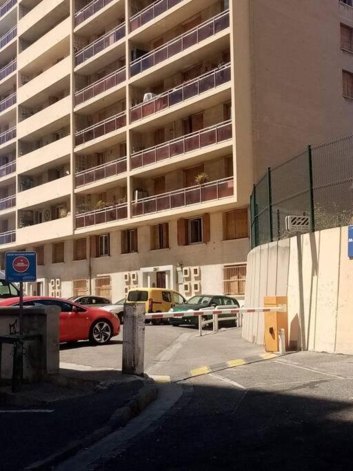 Appartement T4 A Deux Pas De La Gare St Charles Marseille Extérieur photo