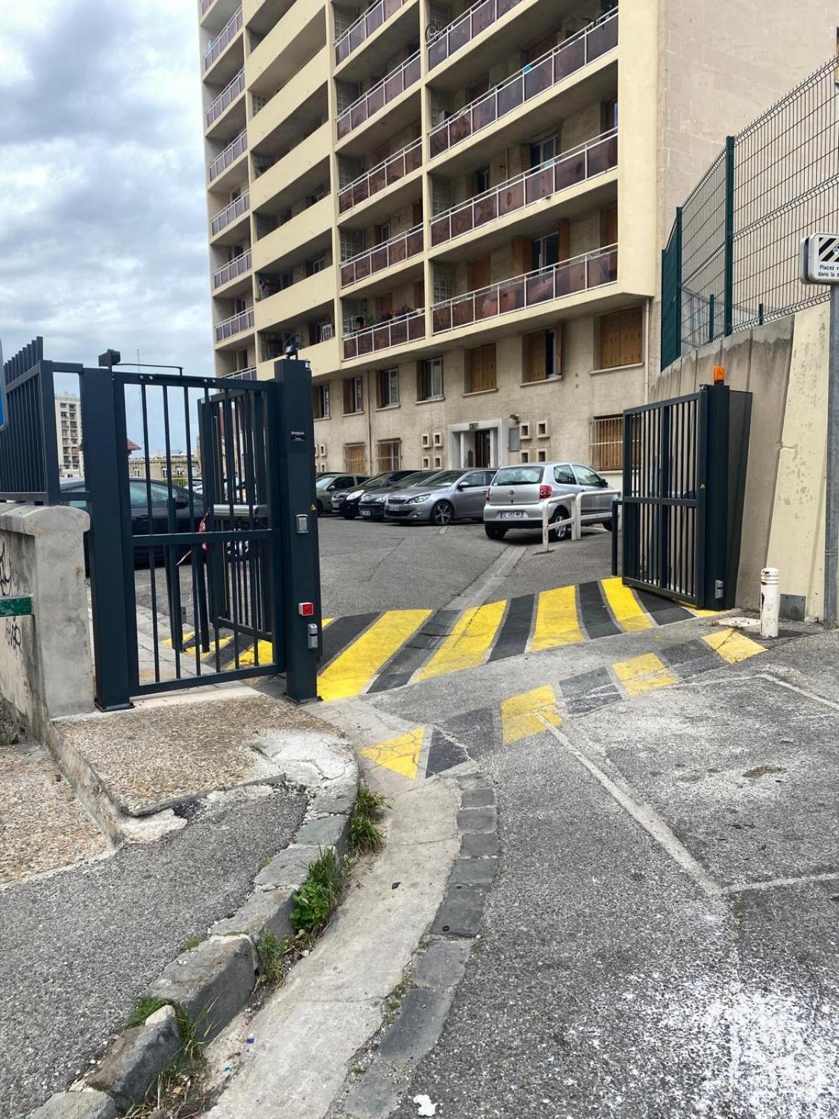 Appartement T4 A Deux Pas De La Gare St Charles Marseille Extérieur photo